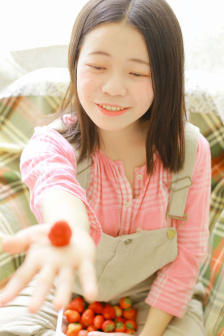 完美嫁衣抱抱俏佳人