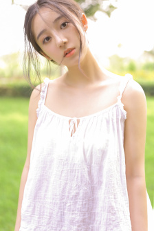着牛仔裤的钟馗